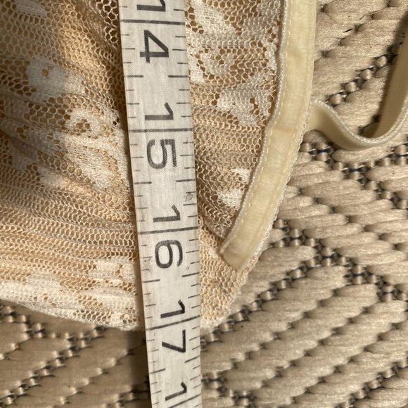 NWT Lulus Lace Mini Dress Size L Coquette Babydoll Fairy Velvet Seams Feminine - Picture 10 of 11